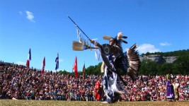 POWWOW ORNANS 08-1-4